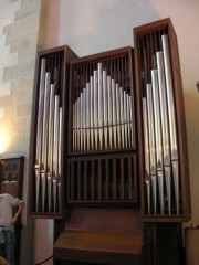 Autre vue de l'orgue de choeur Mühleisen. Cliché personnel