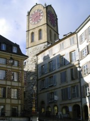 Ville de Neuchâtel, fontaine du Banneret, ville ancienne. Cliché personnel