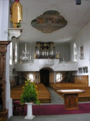 Vue d'ensemble de la nef en direction des orgues. Cliché personnel