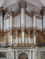 Orgue Isnard de l'église St-Cannat à Marseille (18ème s.). Crédit: Orgues, éd. Le Bec en L'air, 2005