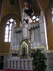 Vue du maître-autel, autre expression de l'Art Nouveau. Cliché personnel