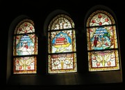 Groupe de vitraux vers les fonts baptismaux (Art Nouveau). Cliché personnel