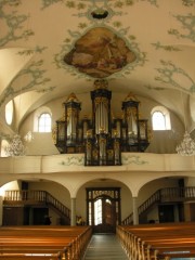 Vue d'ensemble intérieure en direction de l'orgue. Cliché personnel