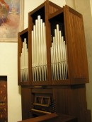 Vue de l'orgue Mascioni (1994) de l'église de Lamone. Cliché personnel (fin mai 2008)