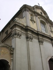 Autre vue de la façade de l'église. Cliché personnel