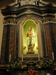 Chapelle de la Vierge, statue du 18ème s. Cliché personnel