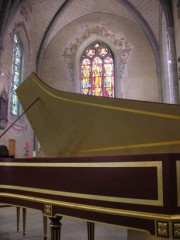 Le clavecin de style français de M. Chabloz, en perspective dans le choeur de l'église de Payerne. Cliché personnel