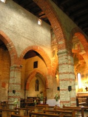 Une autre belle vue intérieure de l'église. Cliché personnel