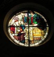 Autre vitrail (datant de 1926: commémoration du 1er prêche luthérien). Cliché personnel