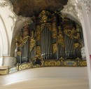 Vue rapprochée de l'orgue Kuhn de l'église St-Martin à Schwyz. Cliché personnel (sept. 2008)