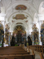 Une dernière vue de cette splendide nef baroque. Cliché personnel