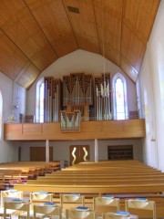 Autre vue de la nef en direction des orgues. Cliché personnel