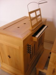 Vue de l'orgue de choeur Armin Hauser. Cliché personnel