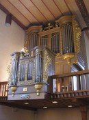 Vue de l'orgue Kuhn de l'église réformée de Sissach. Cliché personnel (oct. 2008)