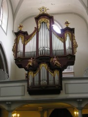 Une vue rapprochée des orgues. Cliché personnel