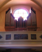 Autre vue de l'orgue de l'église catholique de Colombier. Cliché personnel