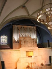 Une grande vue de la tribune de l'orgue Metzler. Cliché personnel