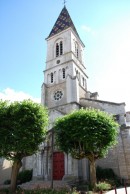 Vue de l'église St-Denis, Nuits-St-Georges. Cliché personnel (juin 2009)