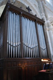 Vue de l'orgue de Vézelay. Cliché personnel (juin 2009)