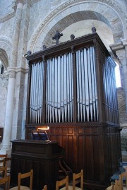 Autre vue de l'orgue de Vézelay. Cliché personnel