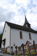 Vue de l'église d'Ernen. Cliché personnel (07.2009)