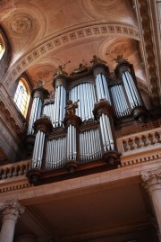 Une dernière vue de l'orgue Mutin en contre-plongée. Cliché personnel (août 2009)