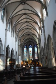Vue intérieure de l'église St-Grégoire-le-Grand à Ribeauvillé. Cliché personnel (en août 2009)