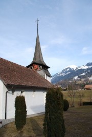 Vue extérieure de l'église de Diemtigen. Cliché personnel (mars 2010)