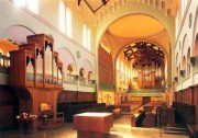 Orgues de la Mount Angel Abbey dans l'Oregon (orgues de choeur et de tribune). Facteur M. Ott. Crédit: www.martinottpipeorgan.com/
