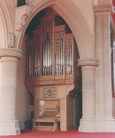Autre vue d'une partie de cet orgue. Crédit: http://www.lammermuirpipeorgans.co.uk/