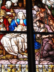 Détail du vitrail de la Nativité dans le choeur (fin 19ème s.). Cliché personnel