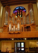Vue du grand orgue Kuhn de l'église Ste-Thérèse de Genève. Cliché personnel (oct. 2010)