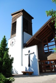 Vue de l'église de Valbella. Cliché personnel (juill. 2010)