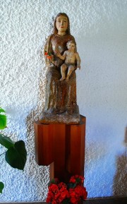 Une statue dans la petite chapelle de méditation. Cliché personnel