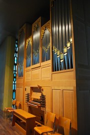Autre vue de cet orgue neuf. Cliché personnel