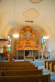 Vue de la nef en direction du choeur et de l'orgue. Cliché personnel