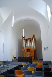 Vue intérieure de la nef, avec l'orgue. Cliché personnel