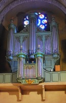 Vue rapprochée de l'orgue Y. Cabourdin de N.-Dame-de-la-Victoire, St-Raphaël. Cliché personnel (sept. 2011)