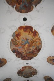 Plafond voûté peint de la nef. Cliché personnel