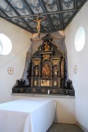 Nef de la chapelle du cimetière (Beinhauskapelle): 17ème s. Cliché personnel