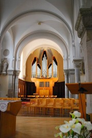 Vue d'ensemble du choeur avec son orgue Schwenkedel. Cliché personnel