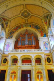 Vue du grand orgue C.-Coll depuis l'entrée du choeur. Cliché personnel