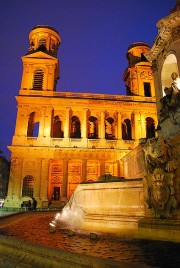 Eglise Saint-Sulpice, de nuit en nov. 2012. Cliché personnel