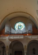 Vue du grand orgue de l'église catholique de Romanshorn. Cliché personnel (automne 2012)