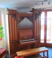 Une dernière vue de cet orgue privé. Cliché mis à notre disposition