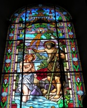 Détail du grand vitrail du Baptême du Christ. Cliché personnel