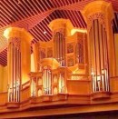 Autre vue de l'orgue. Source: http://www.orgelbau-felsberg.ch/