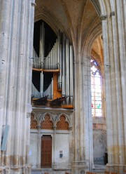 Autre vue de l'orgue depuis la croisée. Cliché personnel