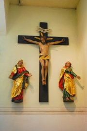 Présentation de la Crucifixion dans l'église. Cliché personnel