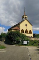 Eglise catholique, La Sarraz. Source: www.google.ch/maps/place/Eglise+catholique+de+La+Sarraz/
